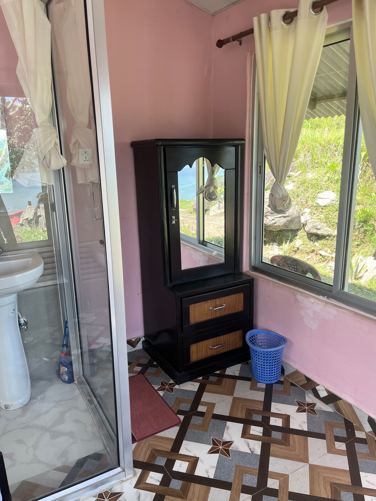 Lake view in nature 
Have to walk 5 min — photo