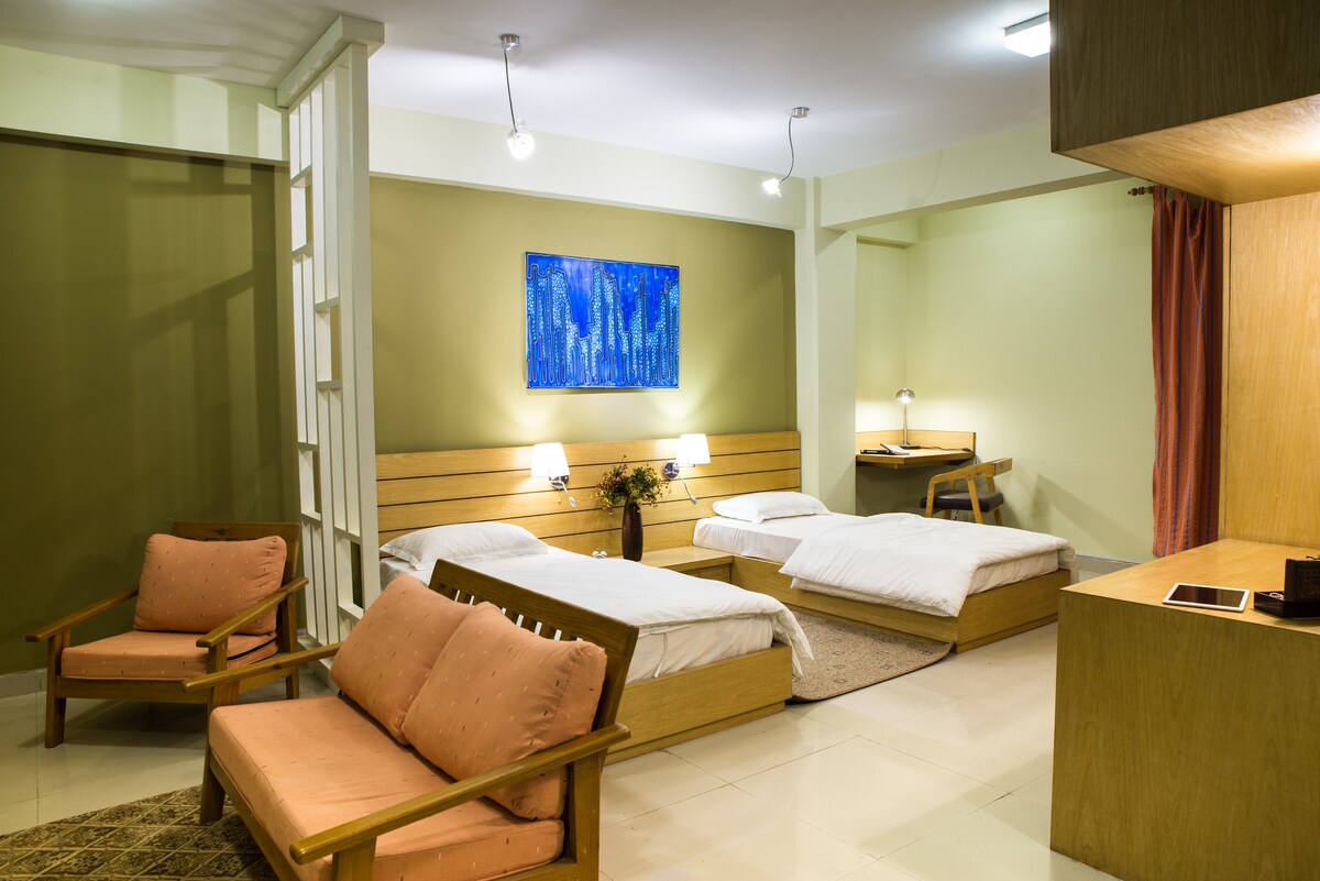 Studio 103 - URBAN RETREAT STUDIO APARTMENT — photo