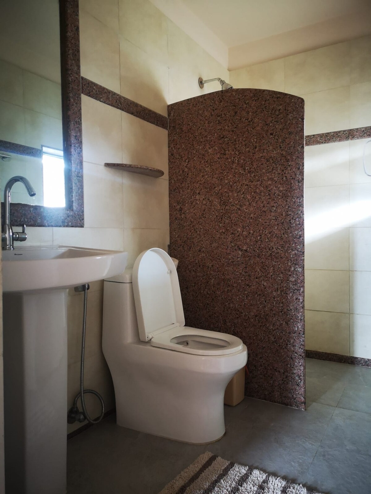 Ashoka  Home - B&B homestay with private balcony — photo