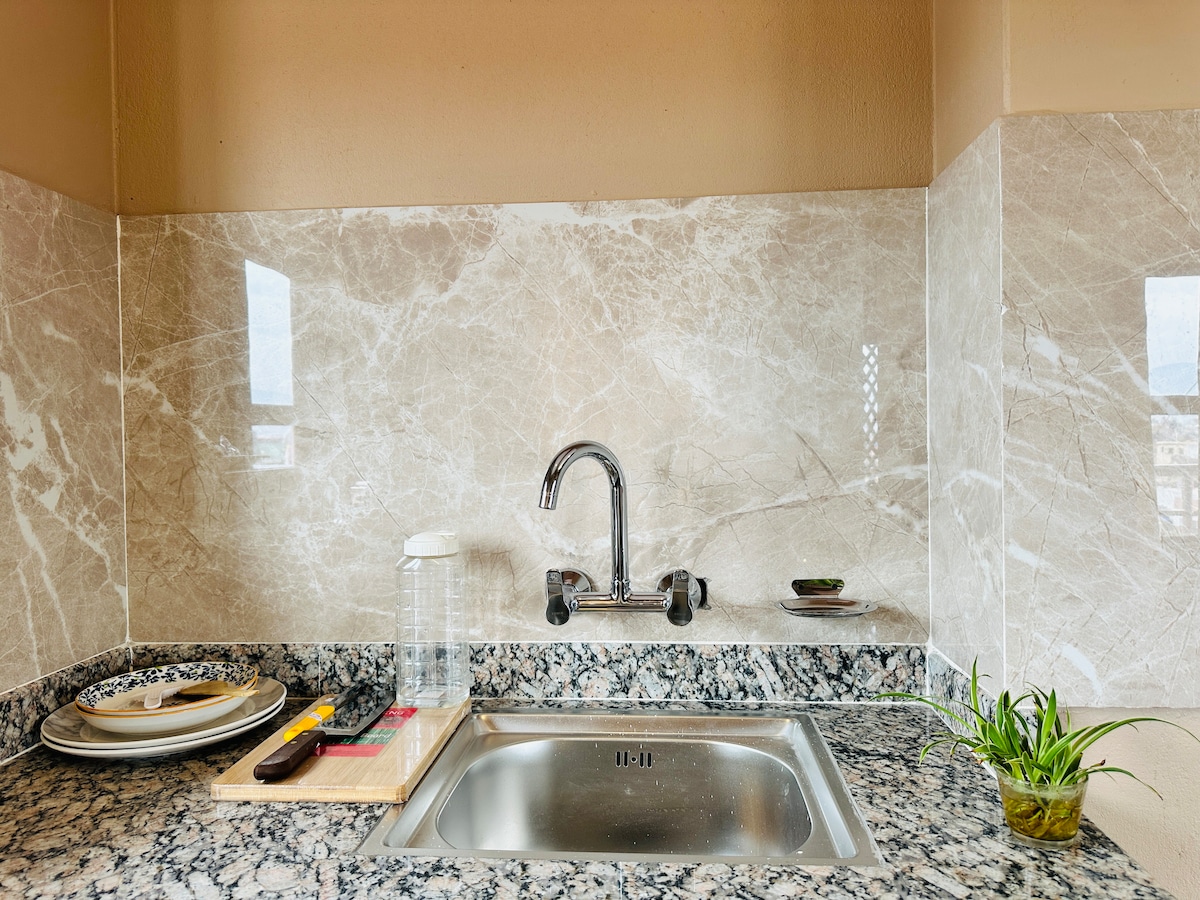 Yogi's Heritage (Studio) — photo