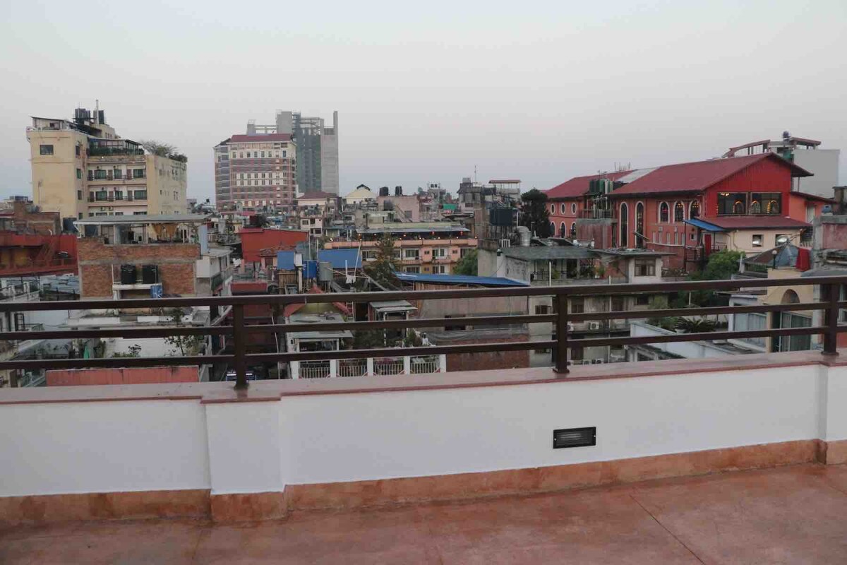 Modern Two Bedroom Apartment at Thamel Kathmandu — photo