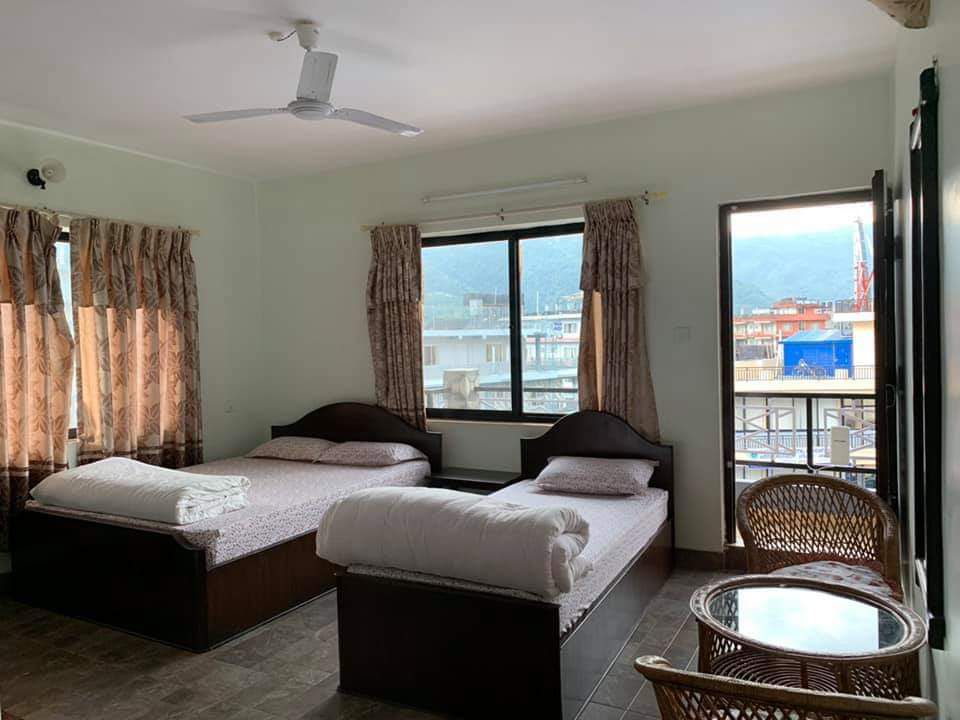 Apartment D1 (studio apartment, lake view balcony)