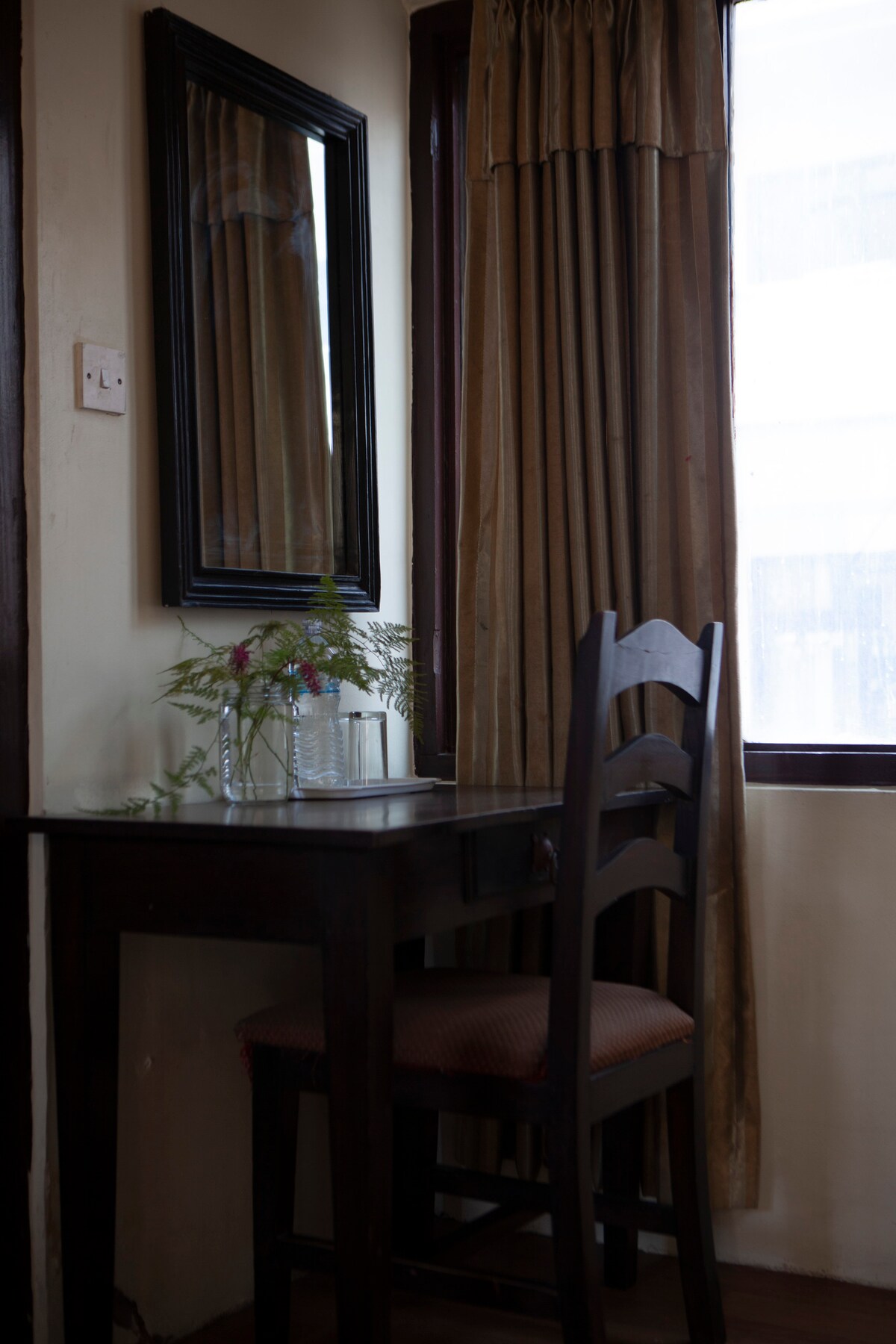 Urban Couple Standard — photo