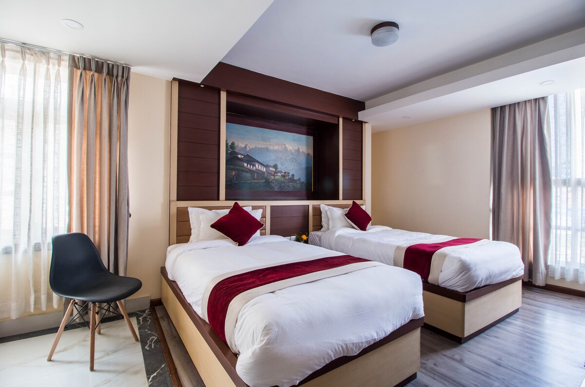 Hotel Himalaya Hub Double Bed Room
