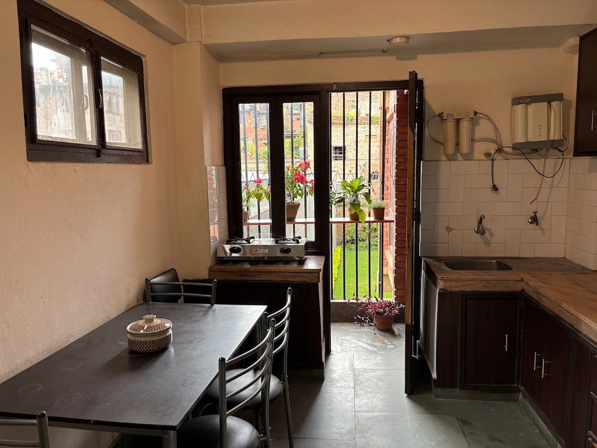 Charming Flat in Central Kathmandu — photo