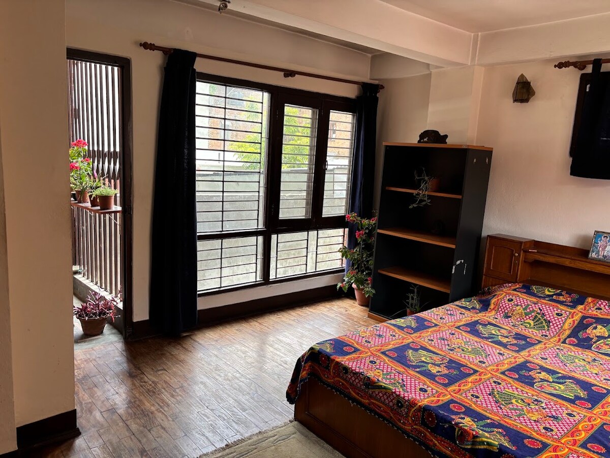 Charming Flat in Central Kathmandu — photo