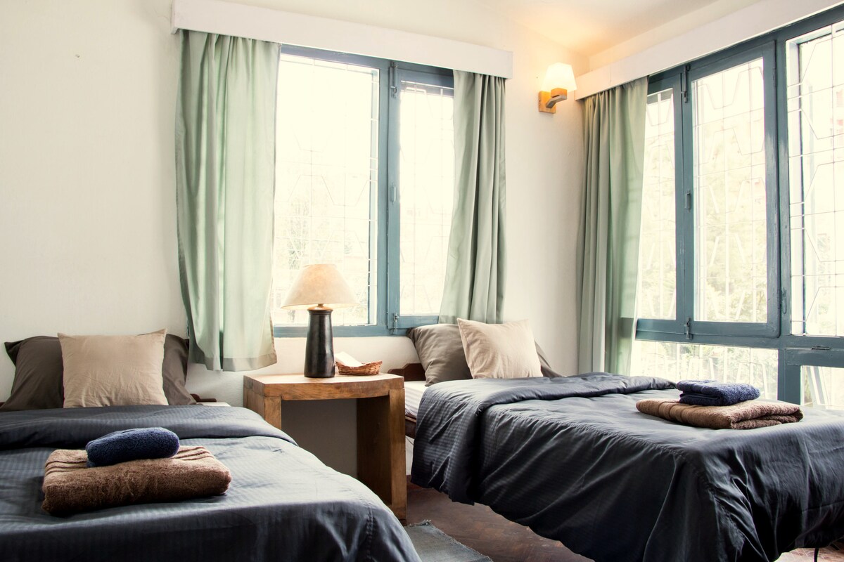 Salon de Kathmandu B&B - Room 2 (with breakfast) — photo