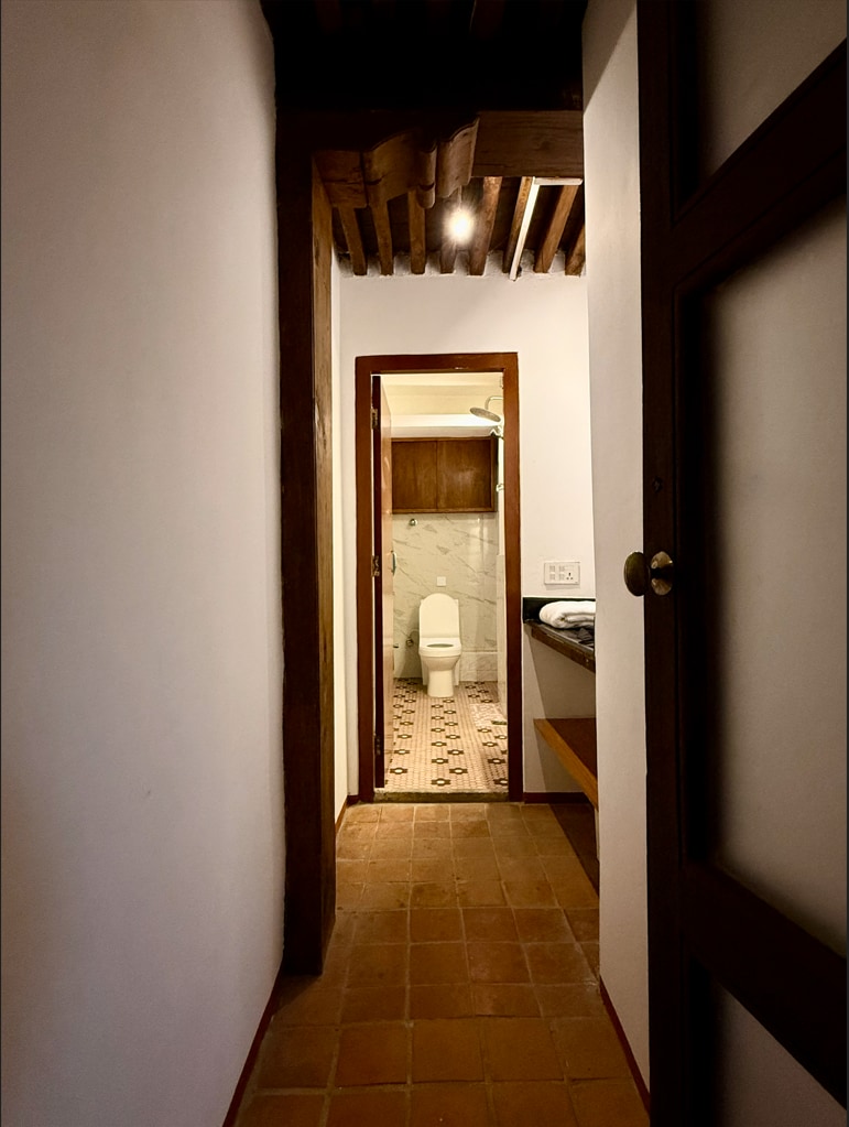 Premium Room with Balcony & Patan Durbar View — photo