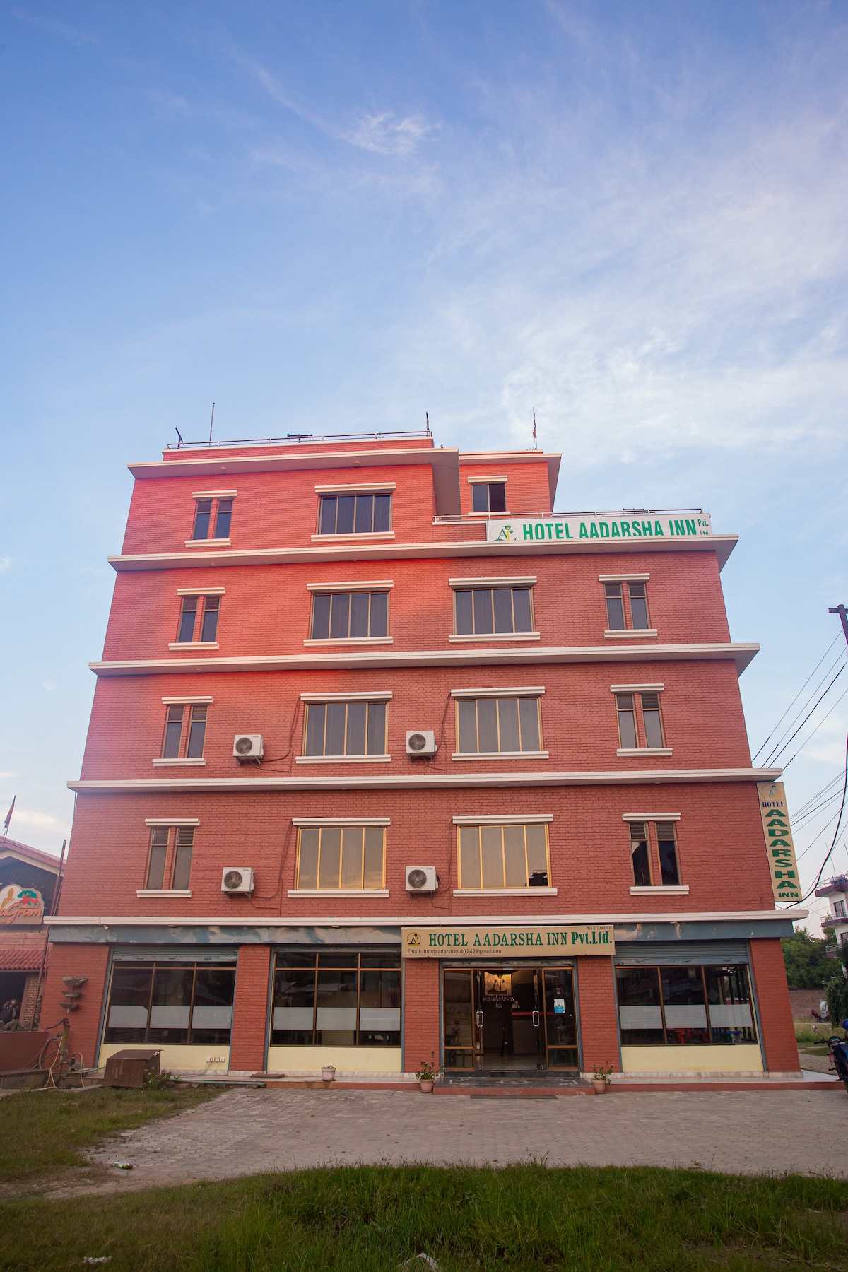 Double or Twin room at Hotel Aadarsha Inn — photo