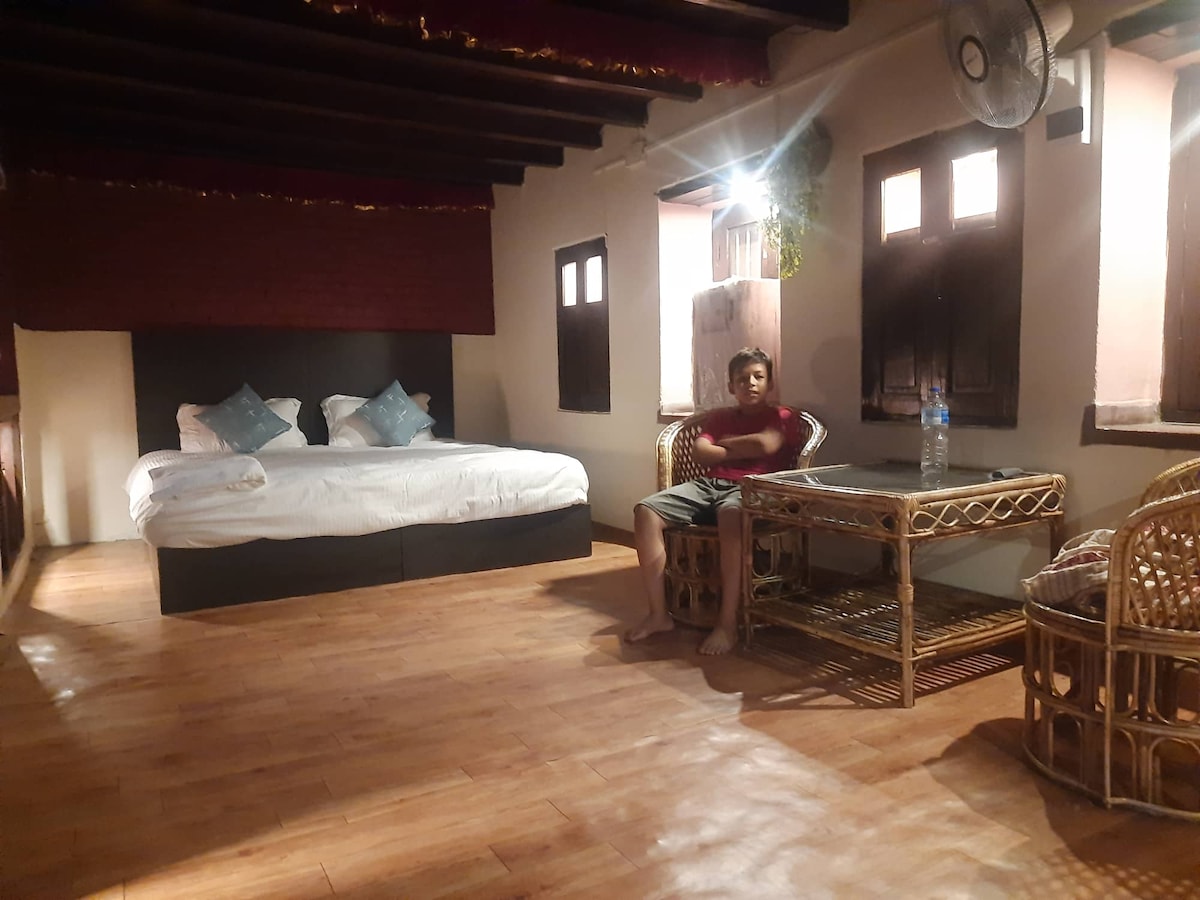 Rana's Guest House 
1st floor- attached bathroom — photo