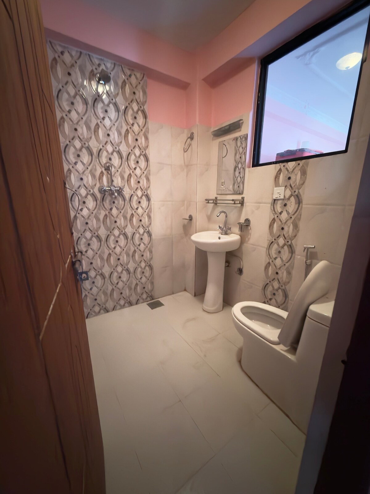 Cozy 1BHK Apartment for 2 | Comfortable & Private — photo