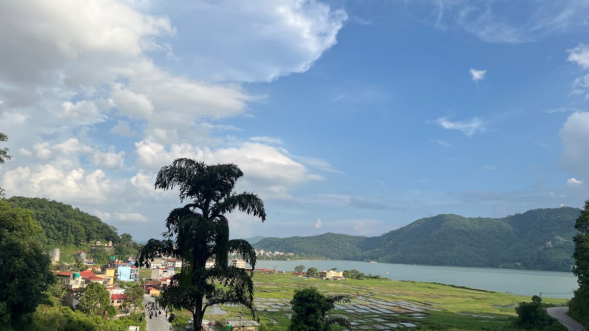 Aarohan Lakeside Benedict — photo