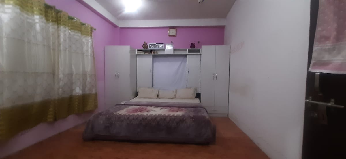 Muslim house in West Chitwan — photo