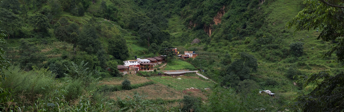 Solid Rock Lodge & Restaurant