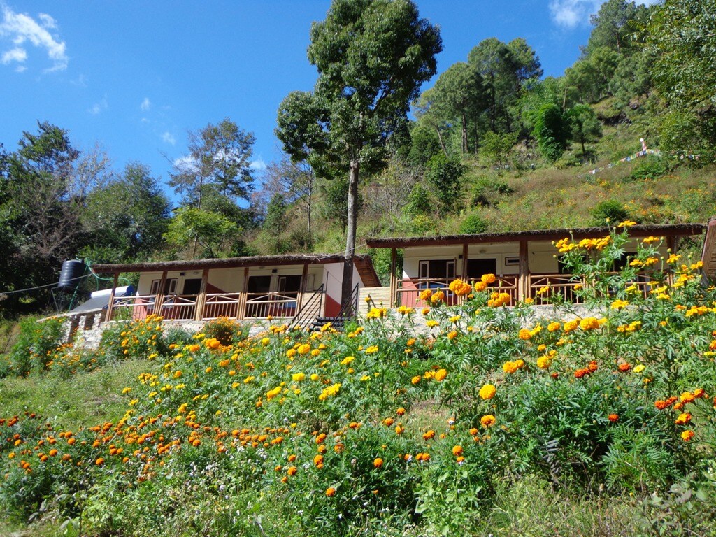 Solid Rock Lodge & Restaurant — photo