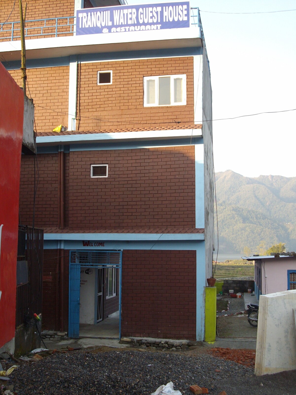 Room with lake view — photo