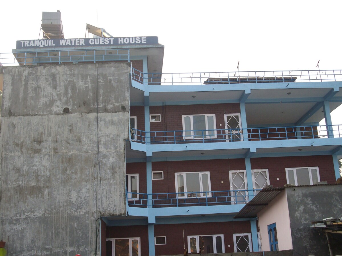 Room with lake view — photo