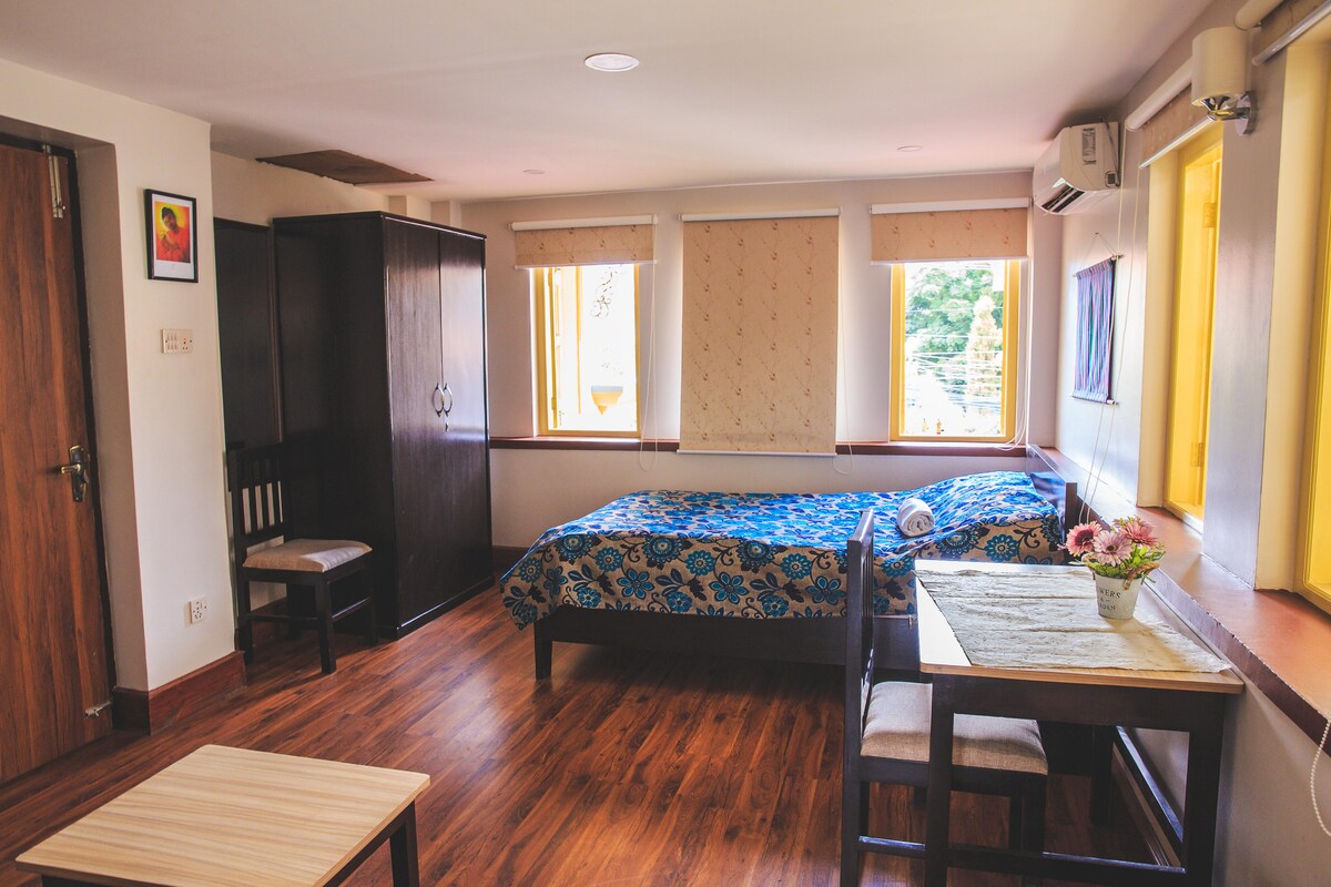 Deluxe Room with Private Bathroom and AC