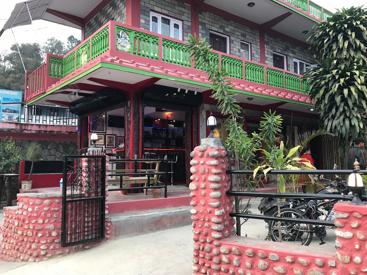 Lake Boutique Hotel and garden restaurant 3 — photo