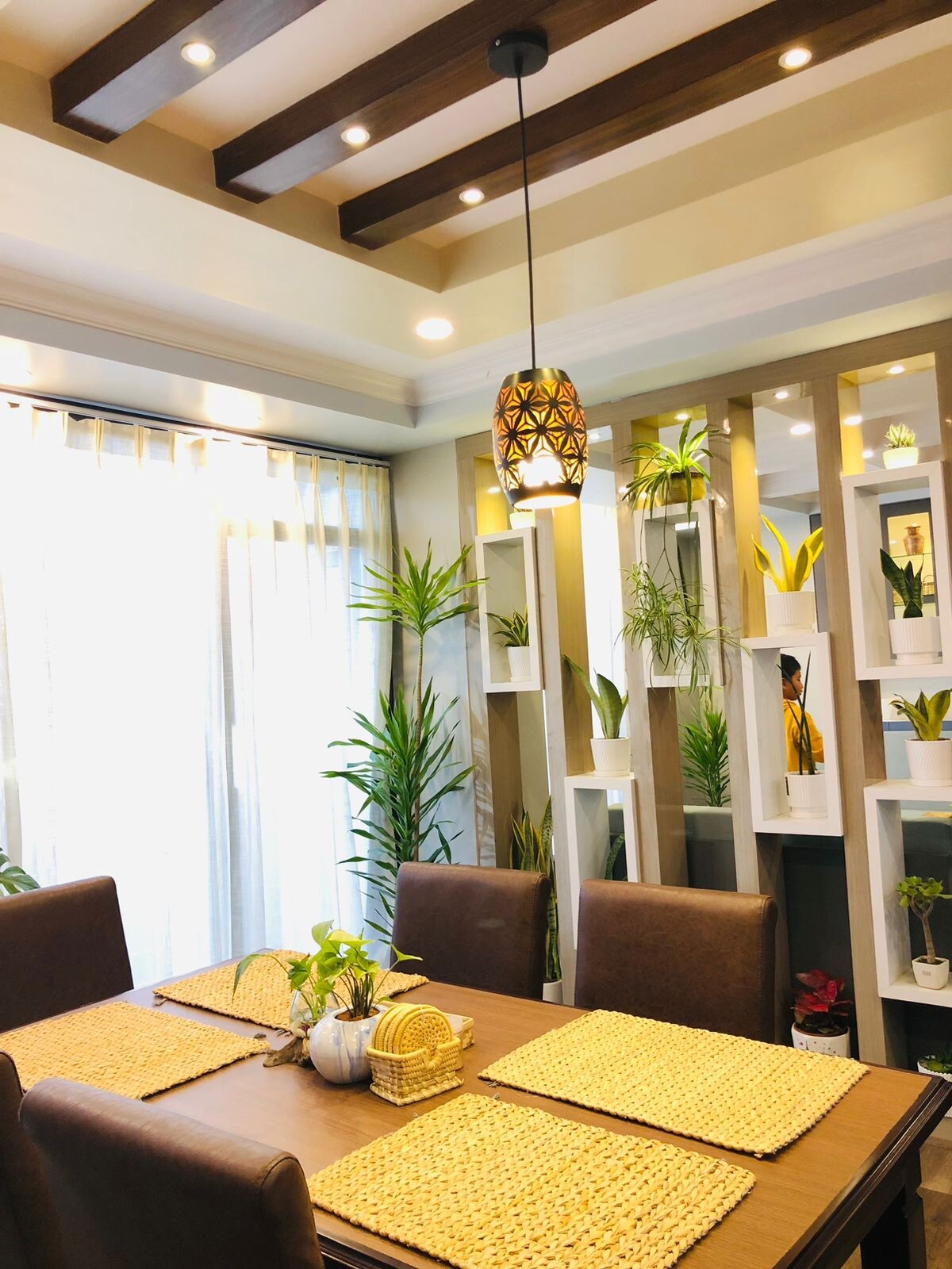 Montana Plant Apartment: A green escape — photo