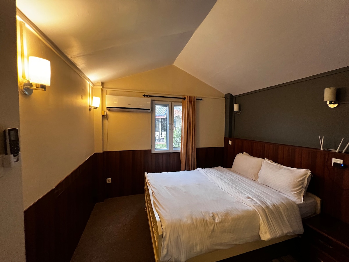 Avocado Accommodations- Lovely One BR tiny cottage — photo