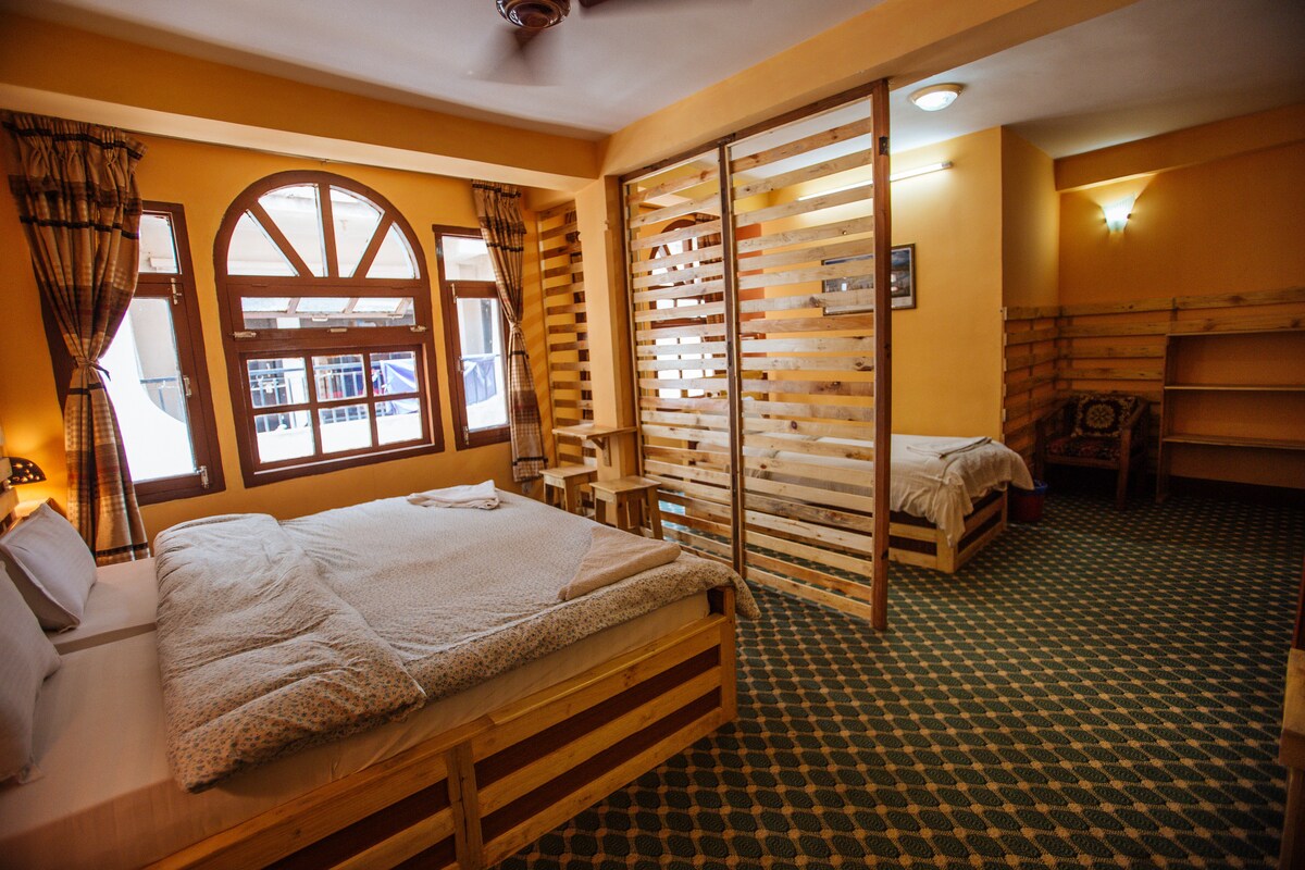 Deluxe family room (3 pax) with breakfast @ $30 — photo