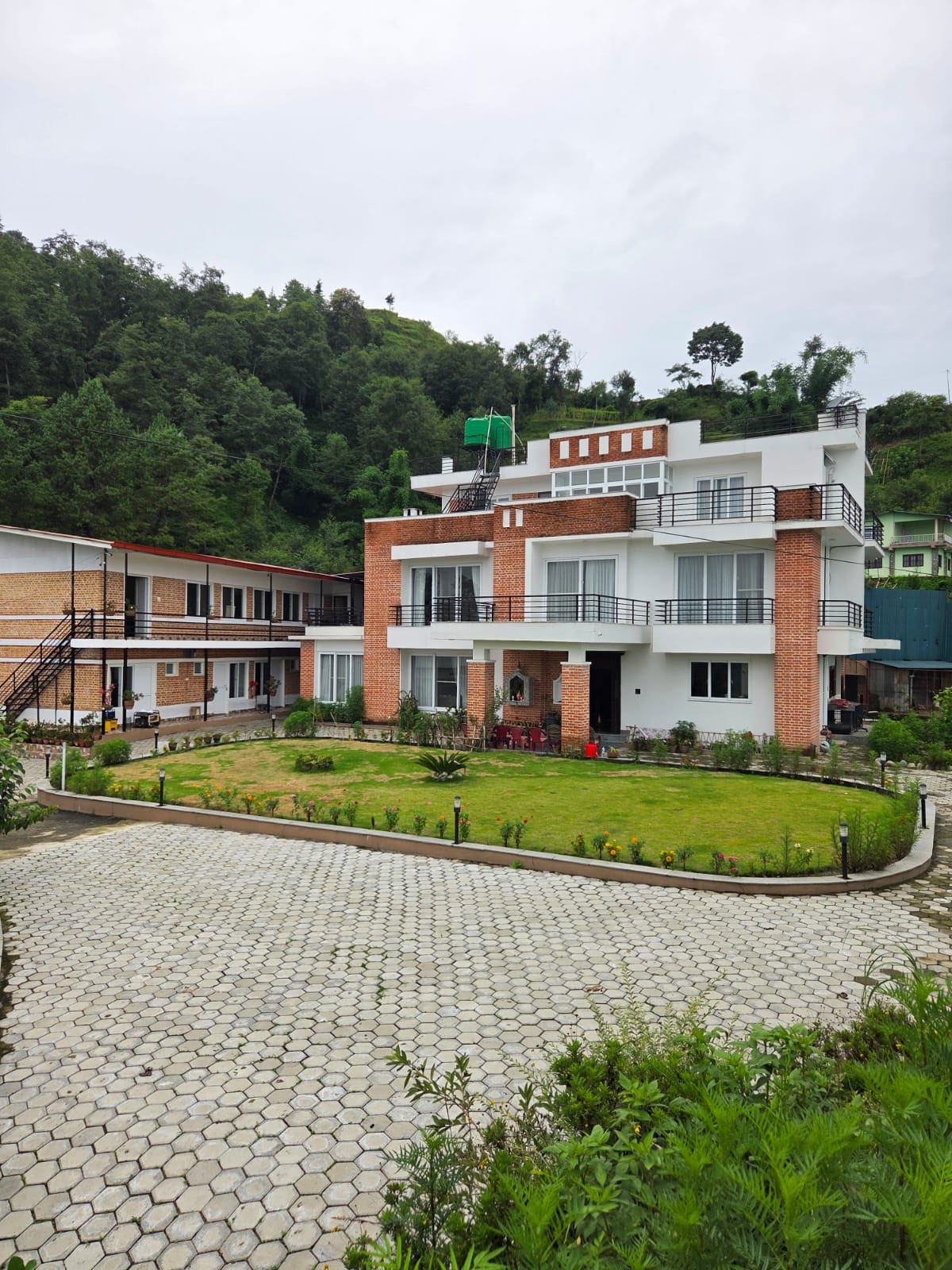 Hillside Homestay • Views • Good Food