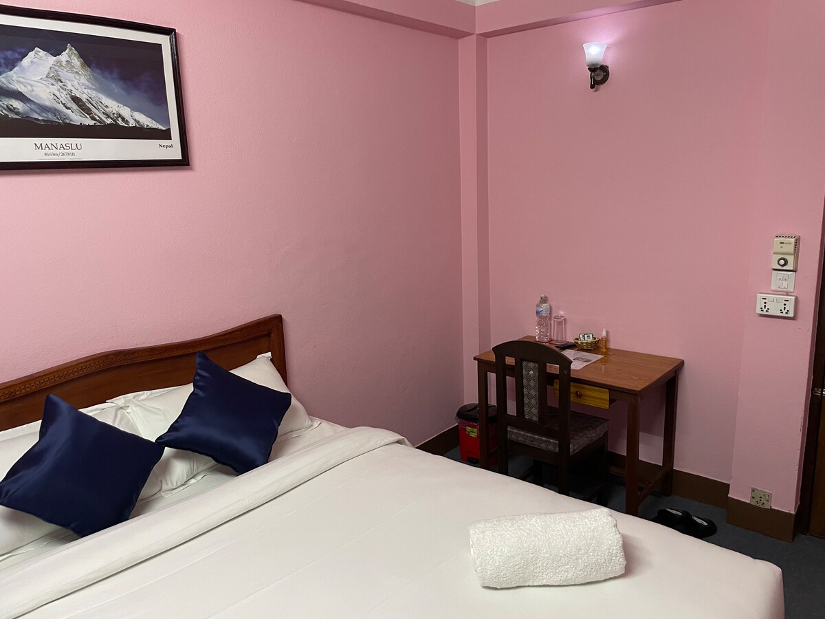 Andrew Home Manaslu Room 11 qm — photo