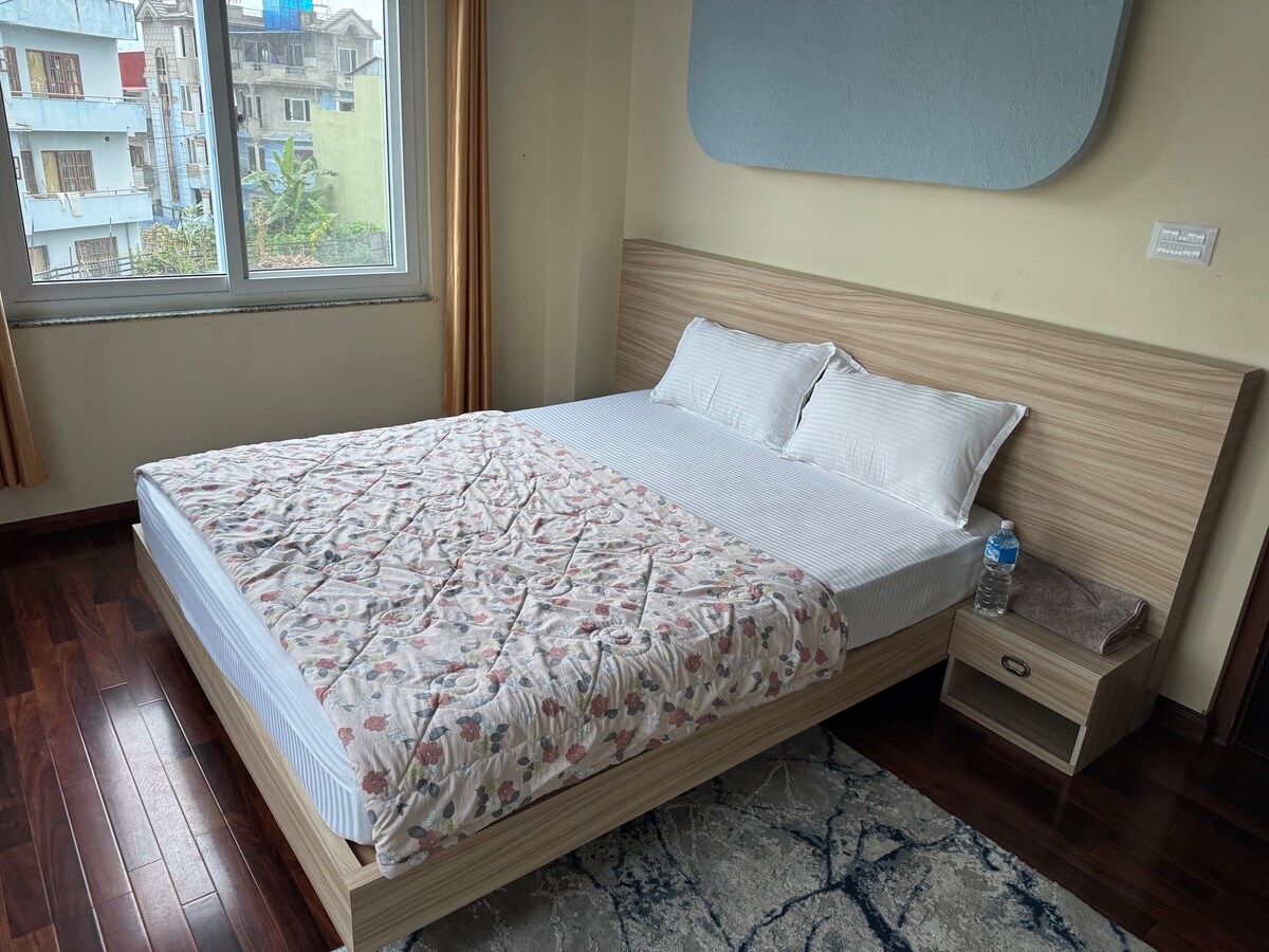 best place for peace and near airport and city — photo