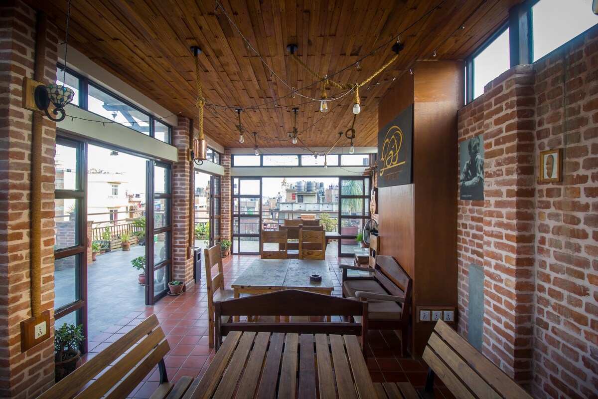 Yalamul Garden @ Patan Durbar Square Room 303 — photo