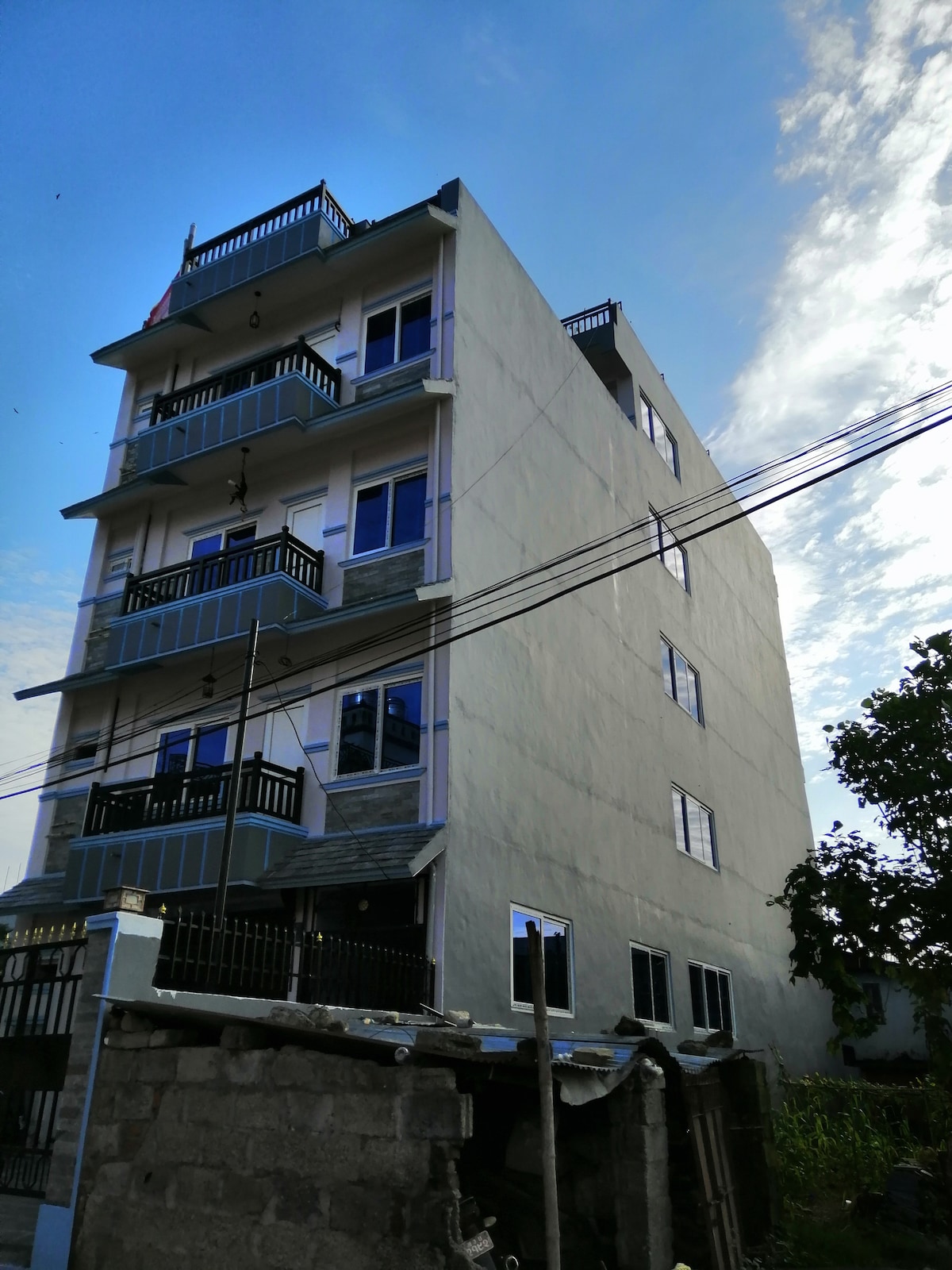 Mountain View Apartments — photo