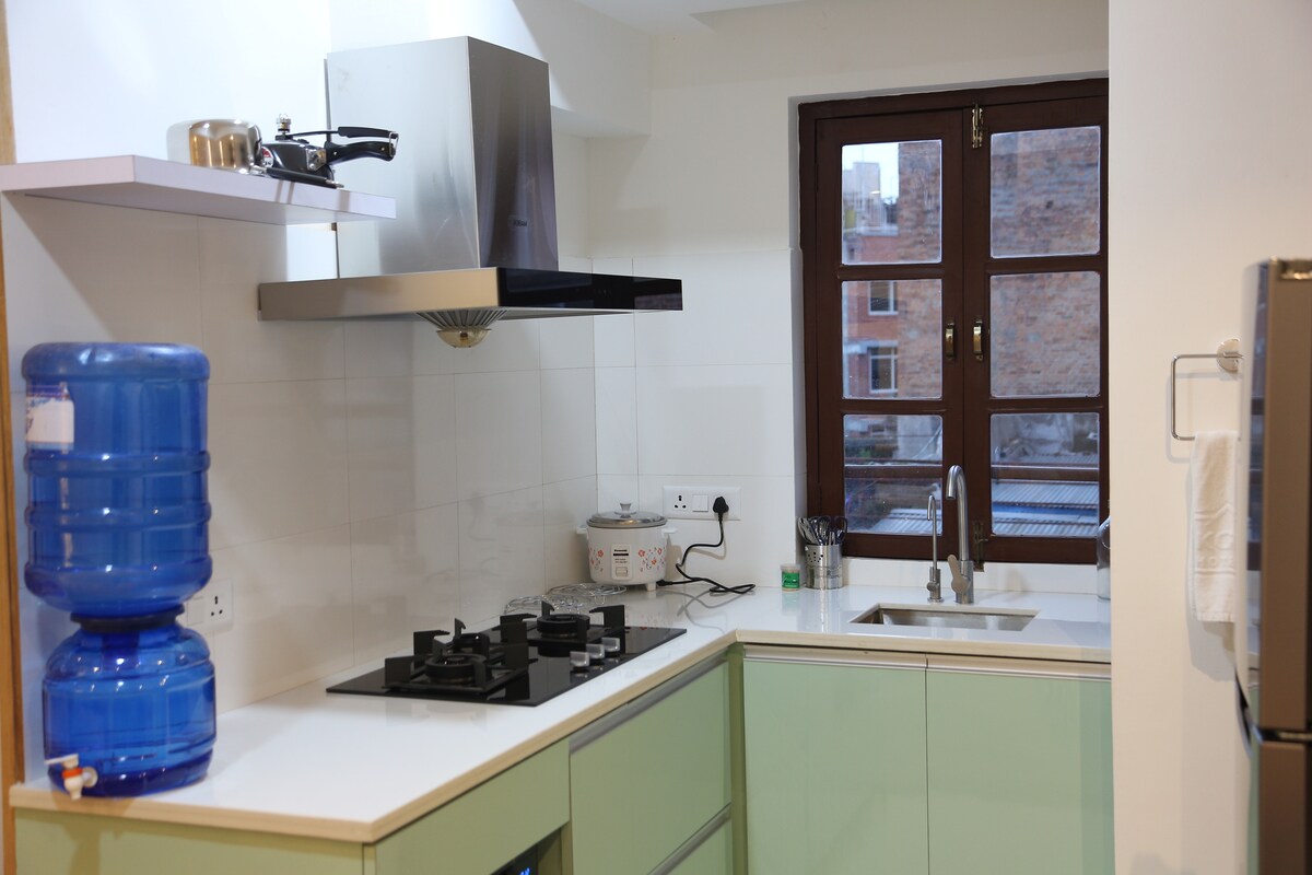 Cozy furnished apartment at vibrant Assan Street. — photo