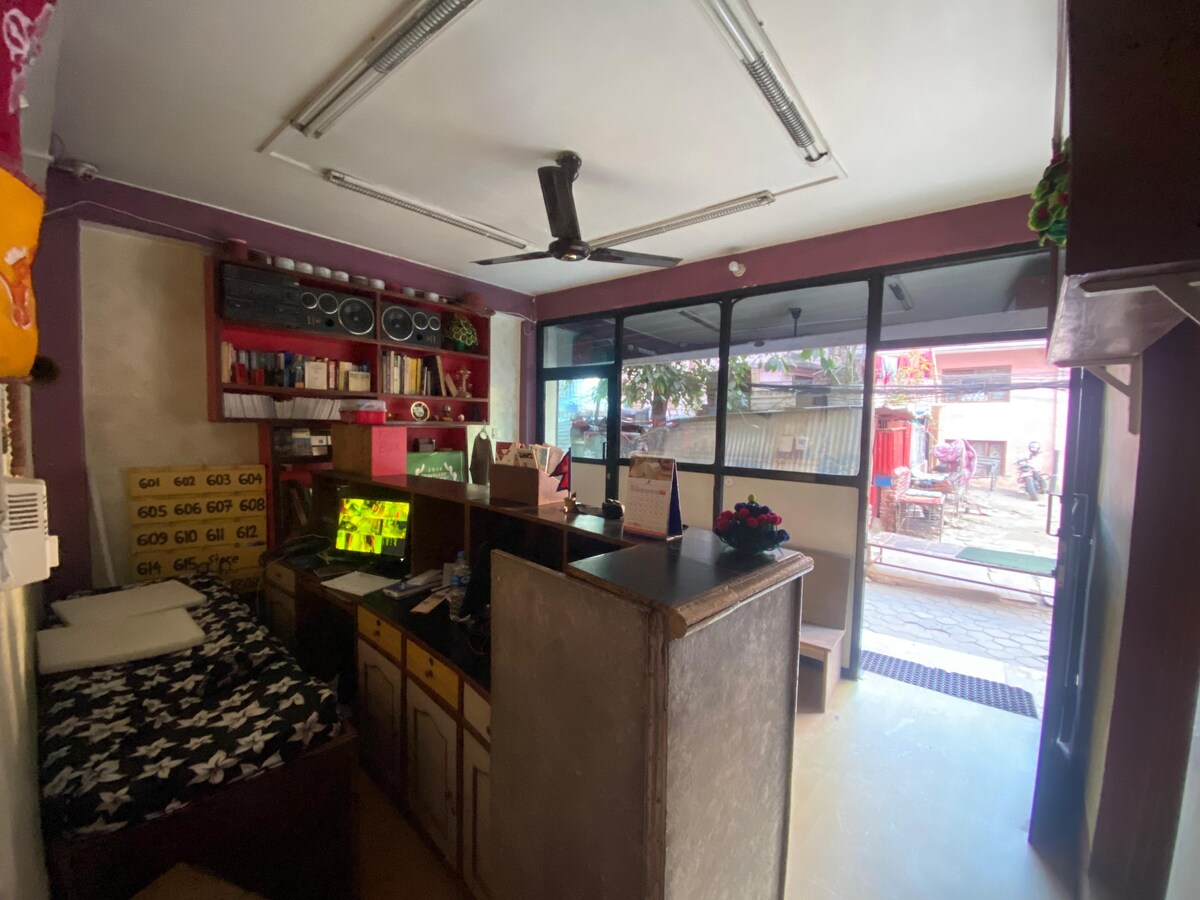 Three Peaks Inn — photo