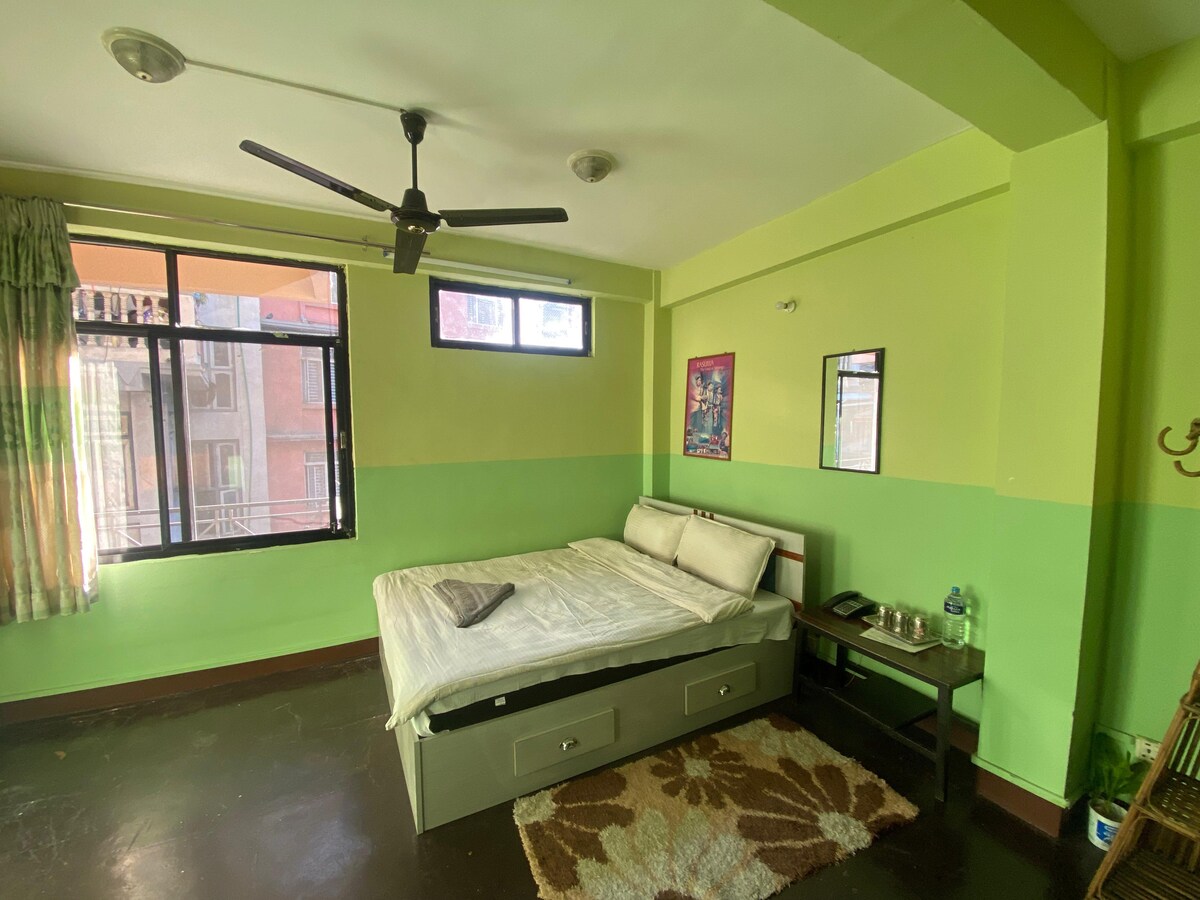 Three Peaks Inn — photo