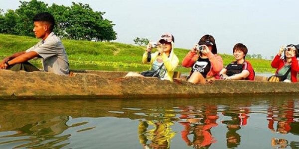 A Resort in Nepal with pool and restaurent — photo