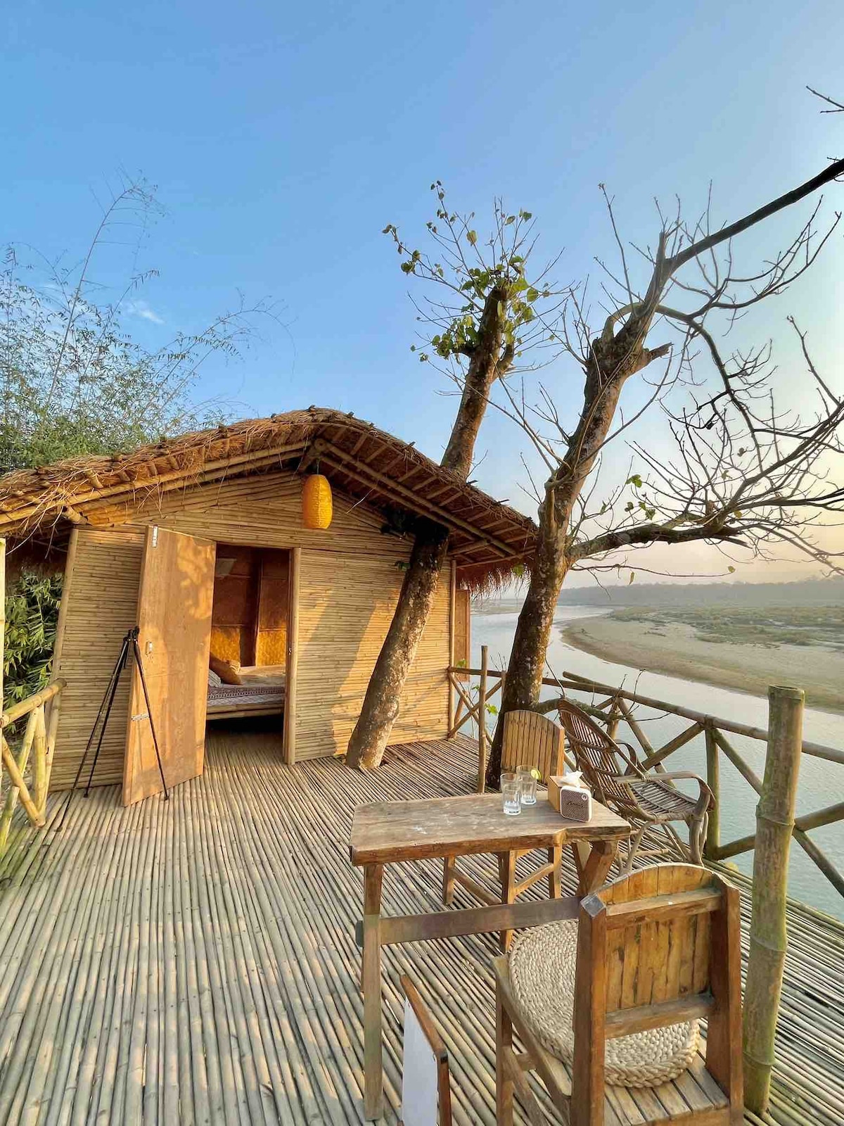 Bamboo Tree House - Happy Lemon Tree Lodge