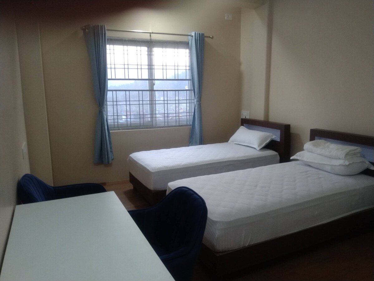 Spacious Private Floor｜Homestay Near Phewa Lake — photo