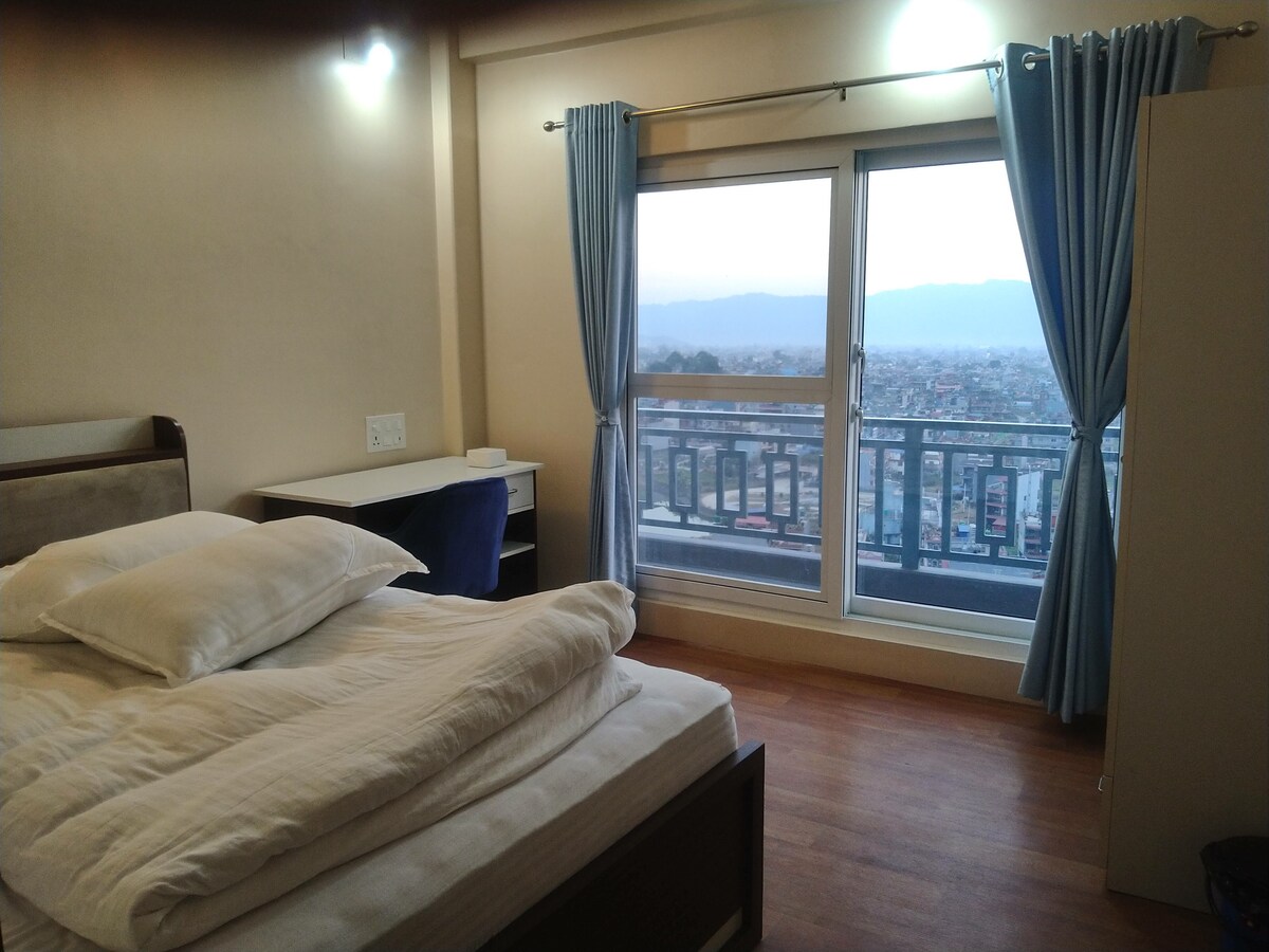 Spacious Private Floor｜Homestay Near Phewa Lake — photo