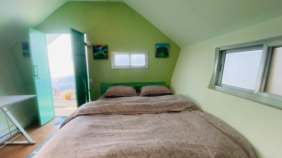 Bikalpa Art House | Tiny Home | Tulasa