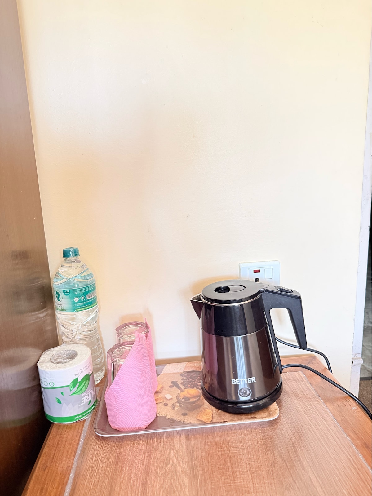 Budget Stay w/ Balcony & Bathroom Pokhara — photo