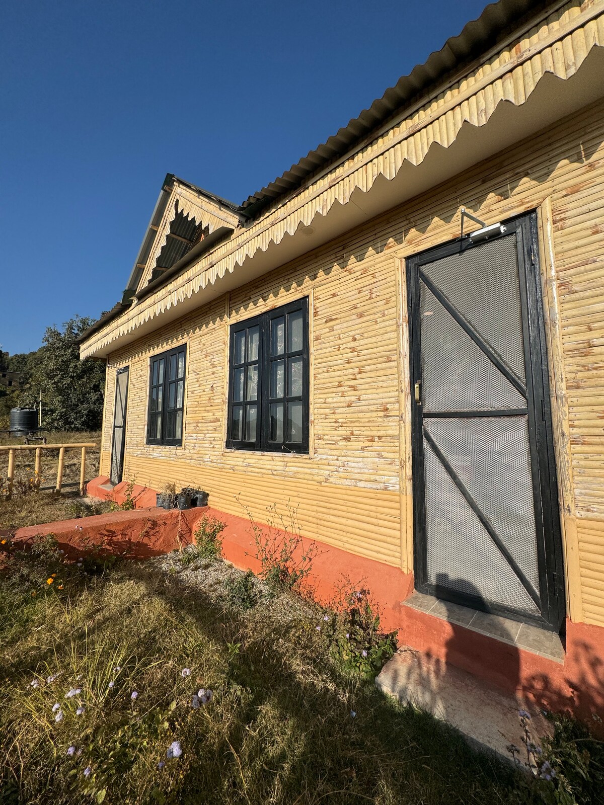 Hidden Horizons — photo