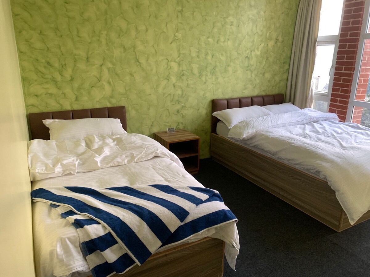 Cozy & Serene Hotel Shivaya Sanga"