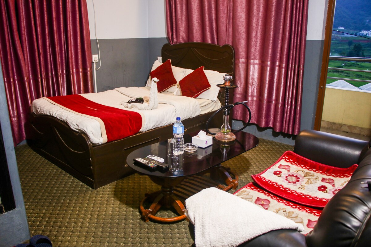 cheap, affordable hotel — photo