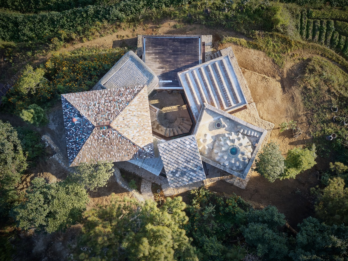 Community Lodge Nepal - Chhimeki Lodge — photo