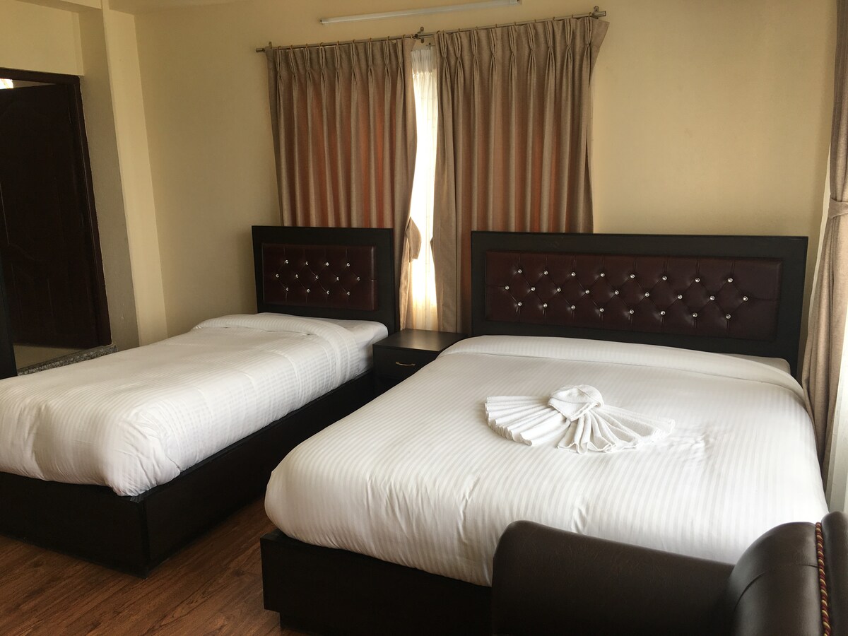 Hotel Lilyland,Lakeside, Pokhara — photo