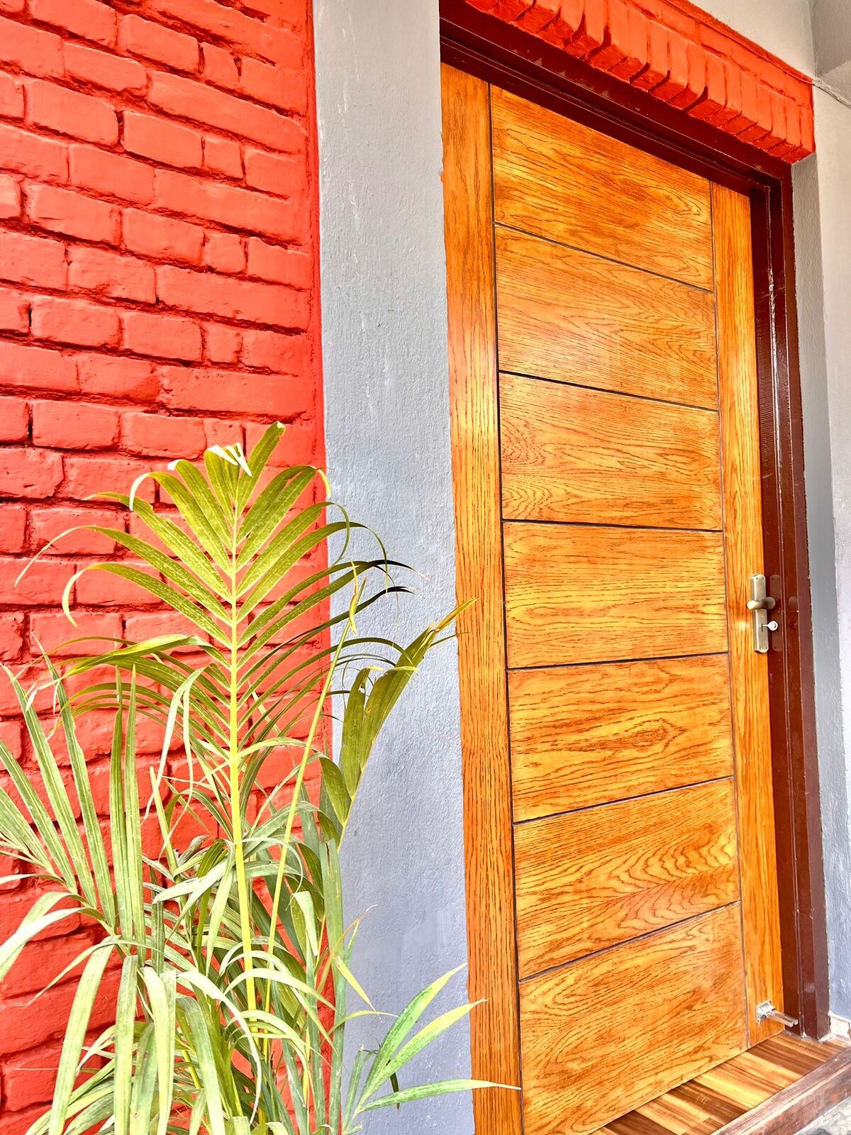 1Bhk centrally located Apartment — photo