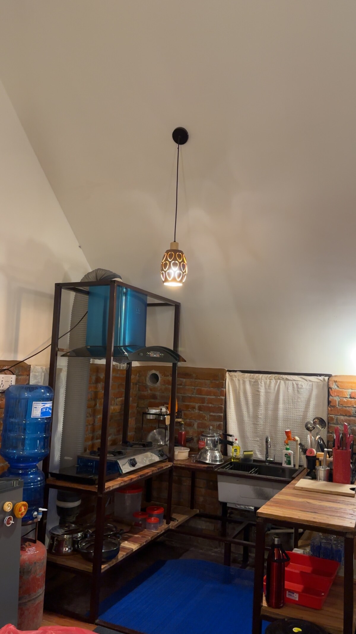 Affordable mini house for couple or group of four!