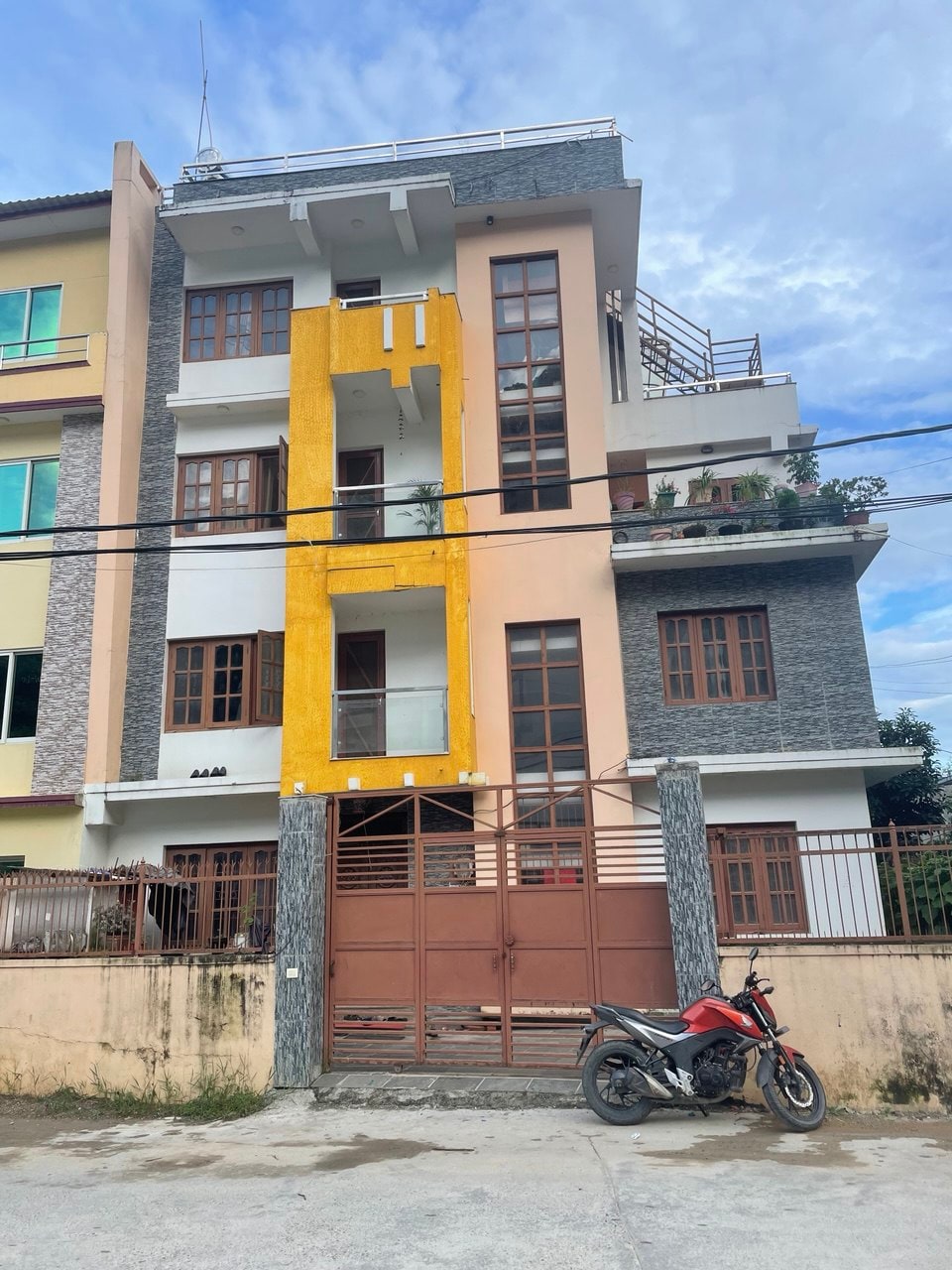 Stay at Blissful Himalayas Home — photo