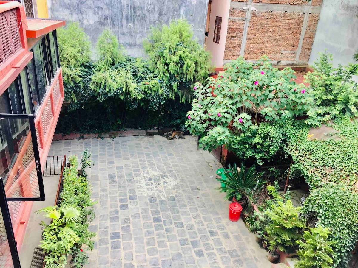 Starlight Girls Hostel (4 Meals included) — photo