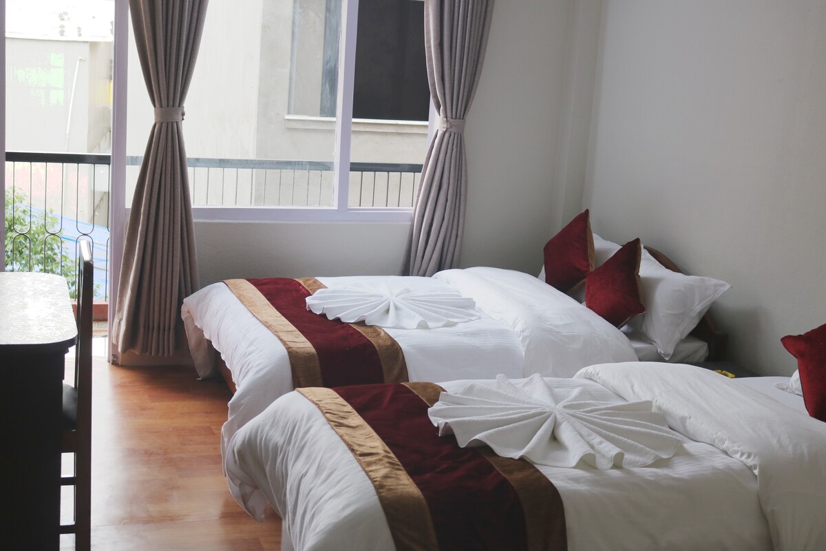 Welcome to Double Bed Room with balcony — photo